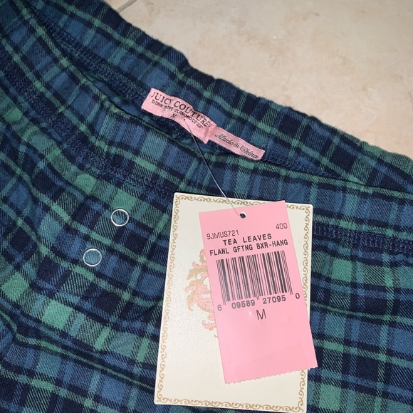 NWT Juicy Couture: PJ Shorts, Size M, Brand New, In Perfect Condition - Picture 2 of 4
